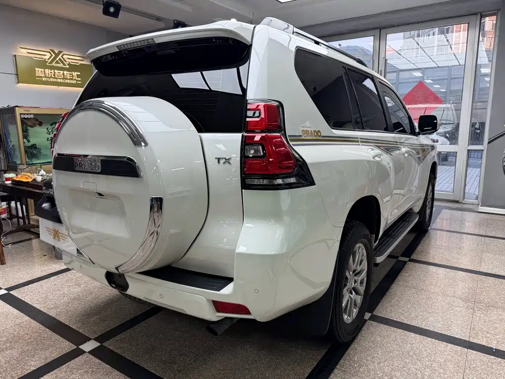 Toyota Prado 2018 3.5L Automatic TX-L NAVI Rear-Mounted Spare Tire