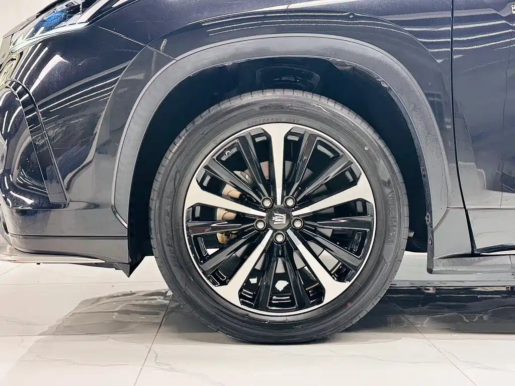 2021 Toyota Crown Kluger 2.5L HEV AWD Premium Edition