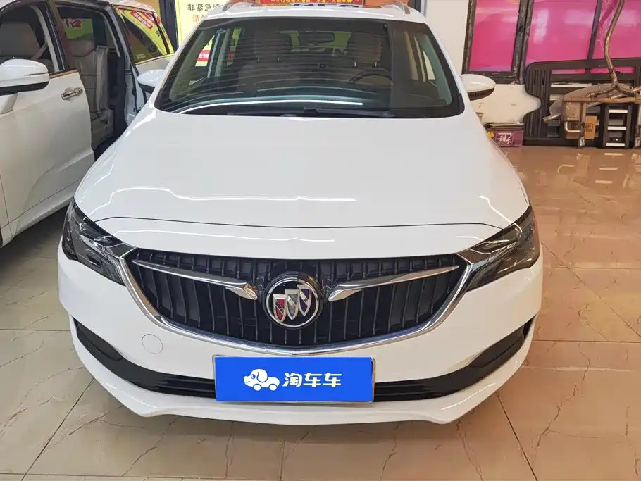 Buick GL6 2021 323T Mild Hybrid Interconnected Premium Edition