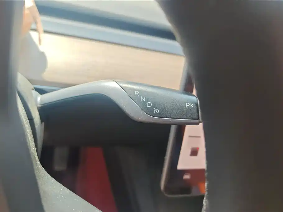 Tesla Model 3 2022 RWD