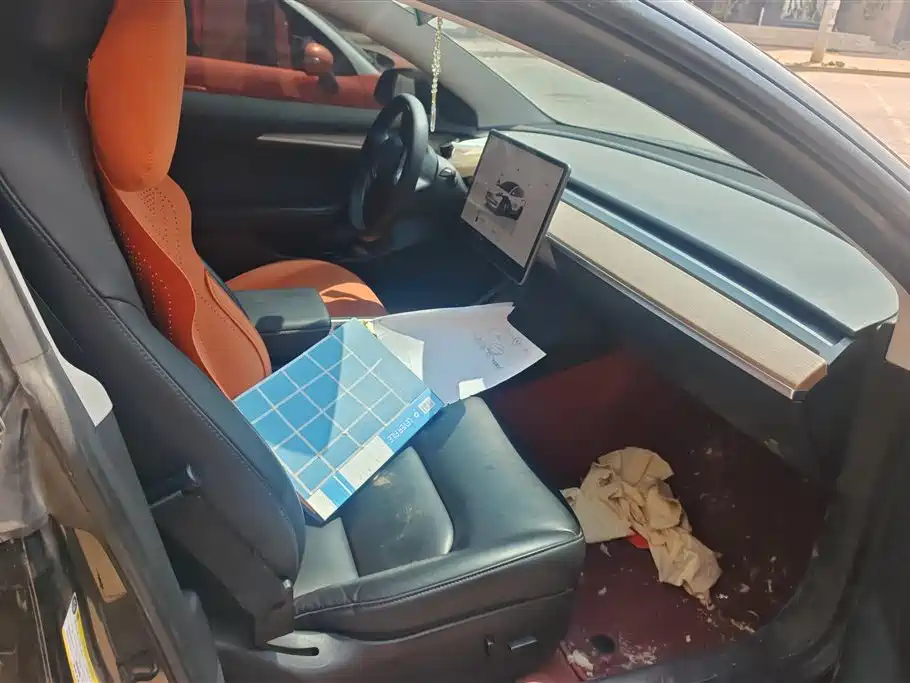 Tesla Model 3 2022 RWD
