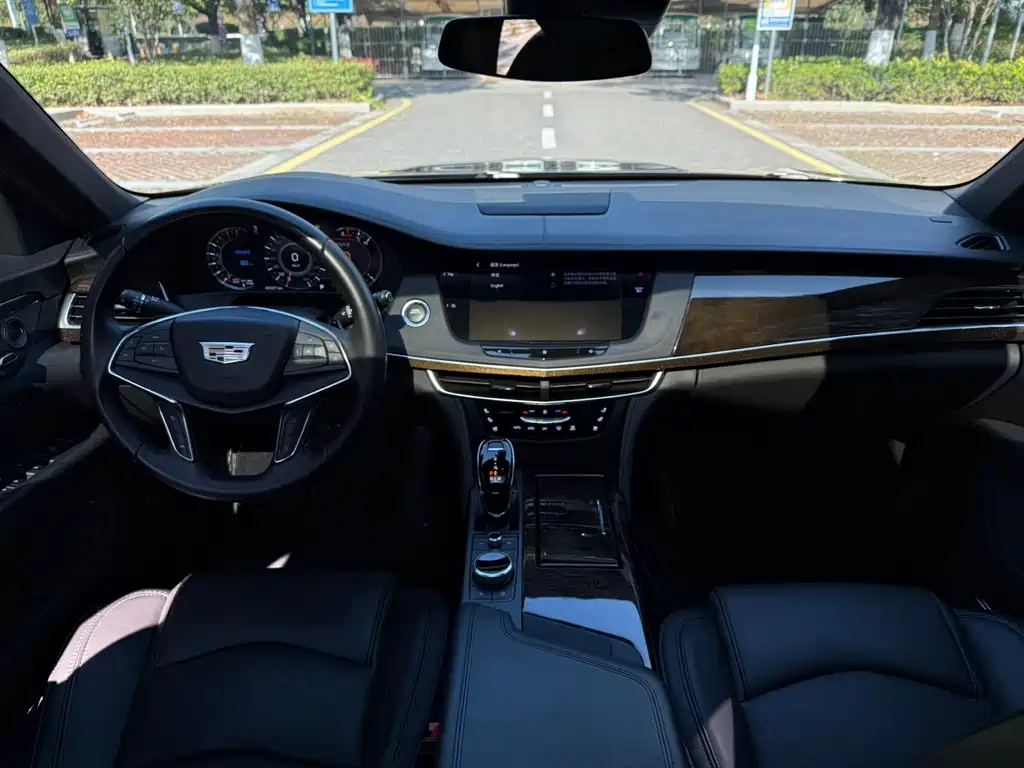 Cadillac CT6 2022 28T Luxury