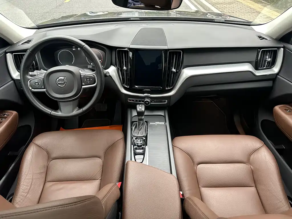 Volvo XC60 2019 T5 AWD Zhiyuan Edition China VI