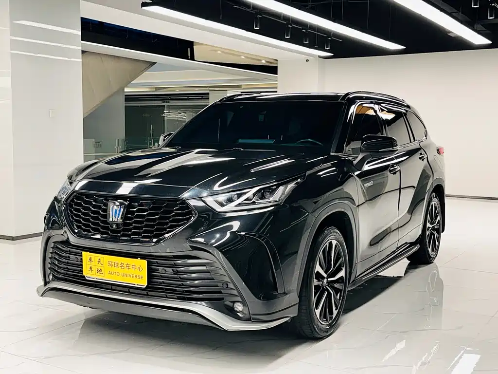 2021 Toyota Crown Kluger 2.5L HEV AWD Premium Edition