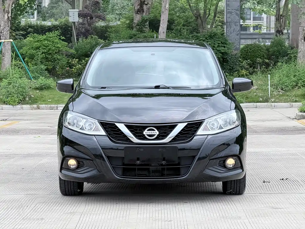 Nissan Tiida 2016 1.6L CVT Sport Edition