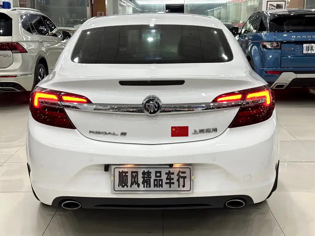 Buick Regal 2015 1.6T Leading Technology Edition