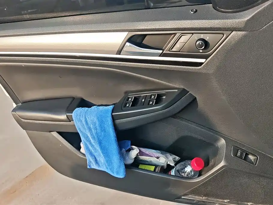 Volkswagen Bora 2017 1.6L Automatic Comfort Edition