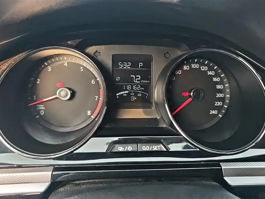 Volkswagen Bora 2017 1.6L Automatic Comfort Edition