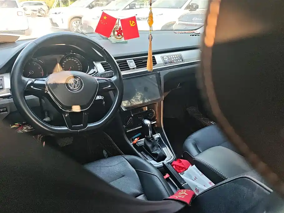 Volkswagen Bora 2017 1.6L Automatic Comfort Edition