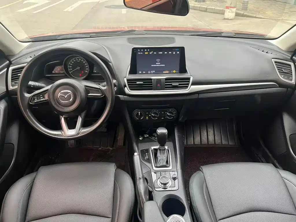 Mazda 3 Axela 2017 model Sedan 1.5L Automatic Comfort Edition China VI