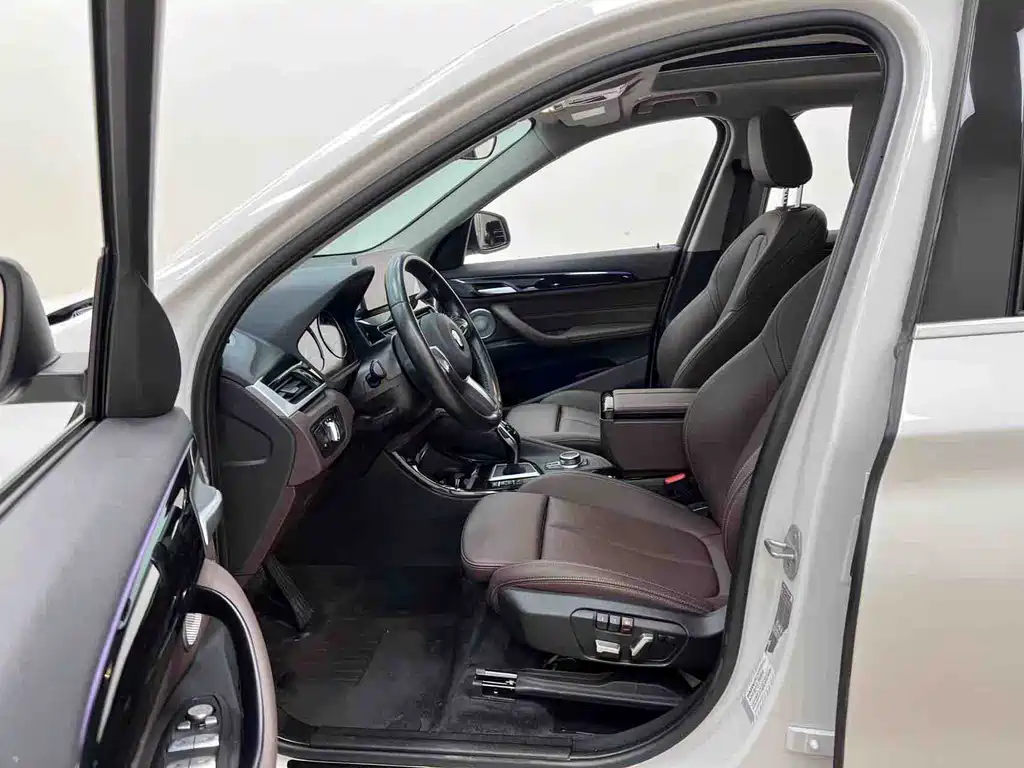 BMW X1 2022 sDrive20Li Prestige