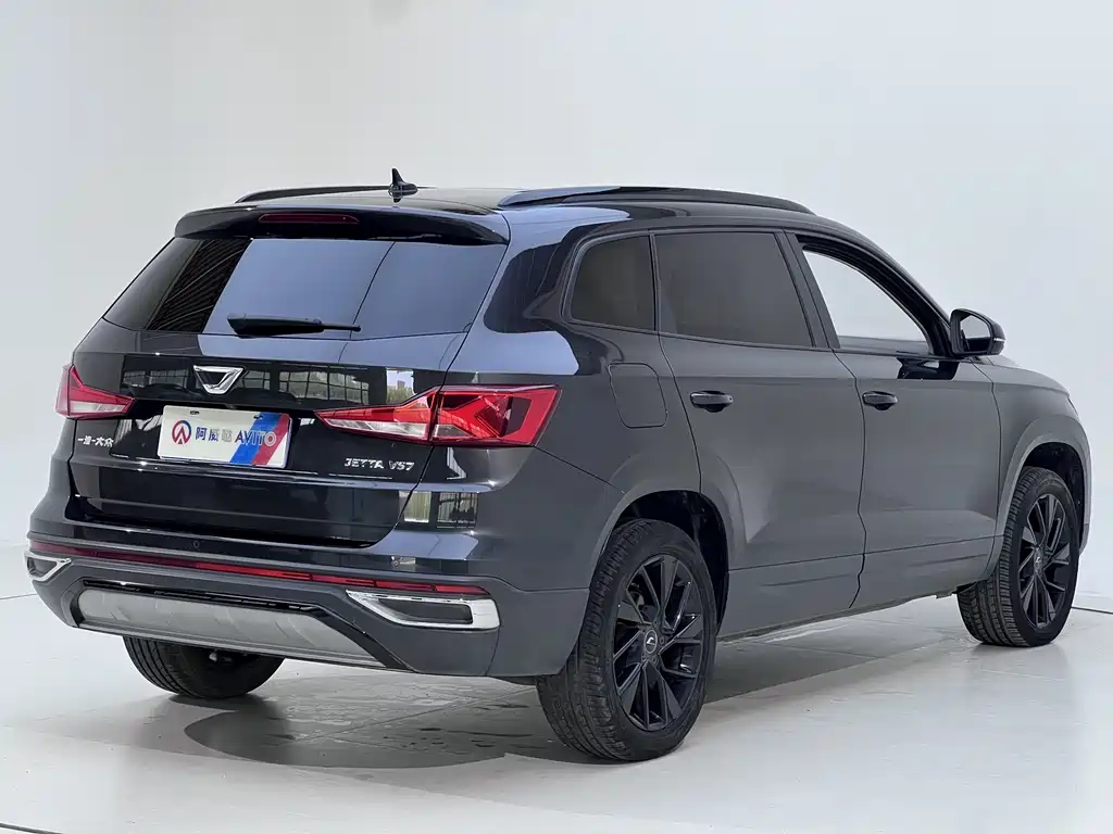 Jetta VS7 2022 Black Blade Edition 1.4T Automatic Pro