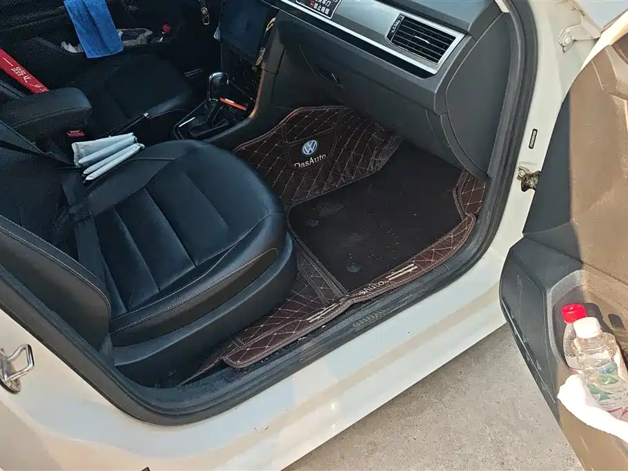Volkswagen Bora 2017 1.6L Automatic Comfort Edition