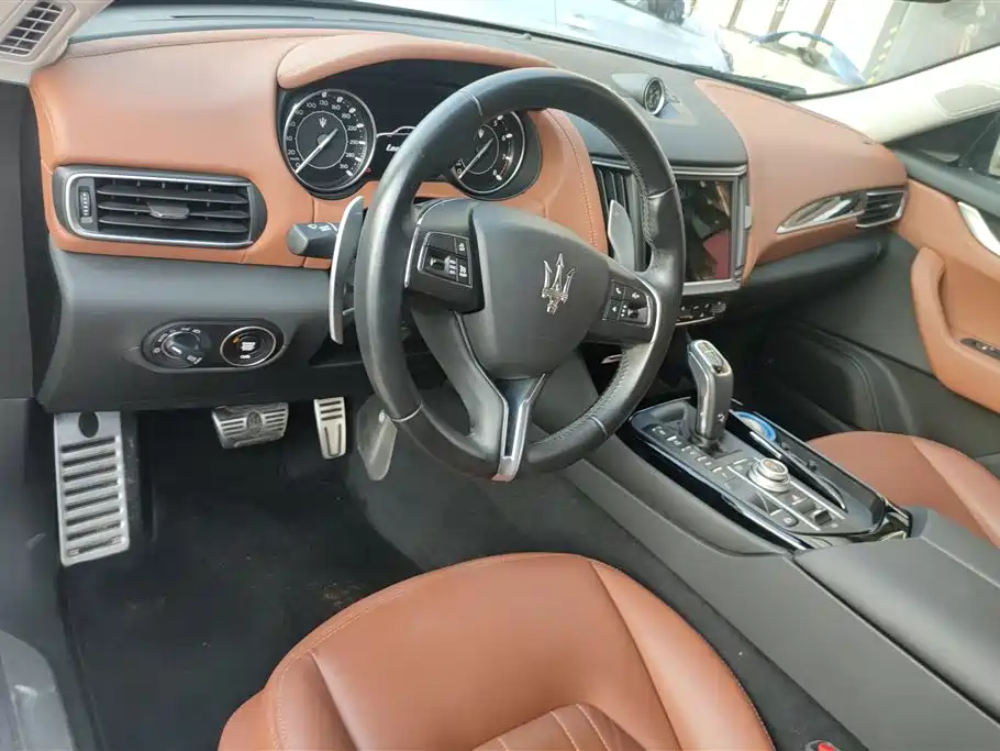 Maserati Levante 2020 3.0T Standard Edition