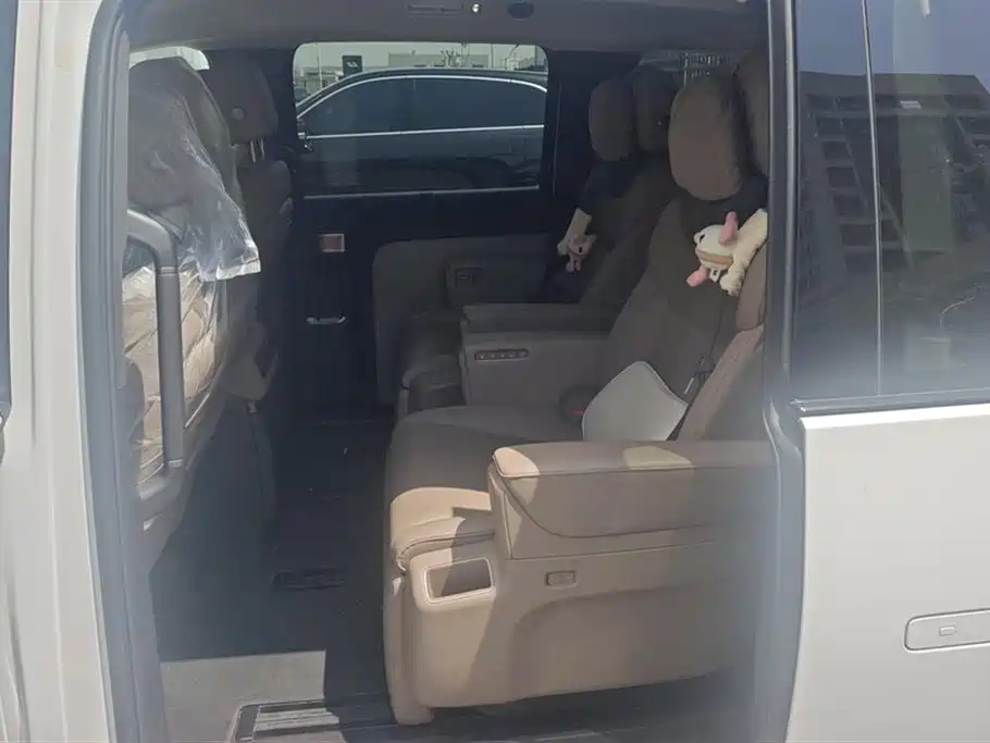 Li Auto MEGA 2025 Home Special Edition