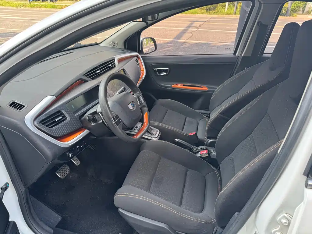 Geely Vision X1 2017 1.3L Auto Fun Edition