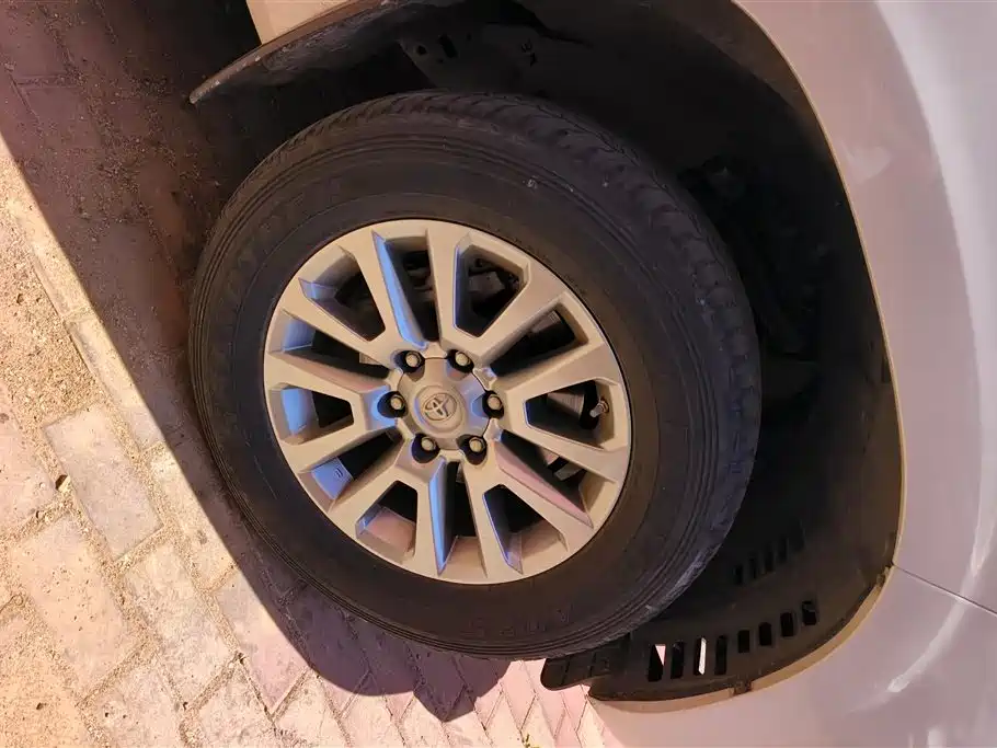 Prado 2018 3.5L Automatic SX