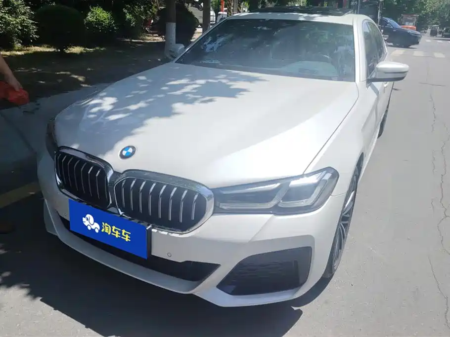 BMW 5 Series 2021 Updated 530Li Leading Edition M Sport Package