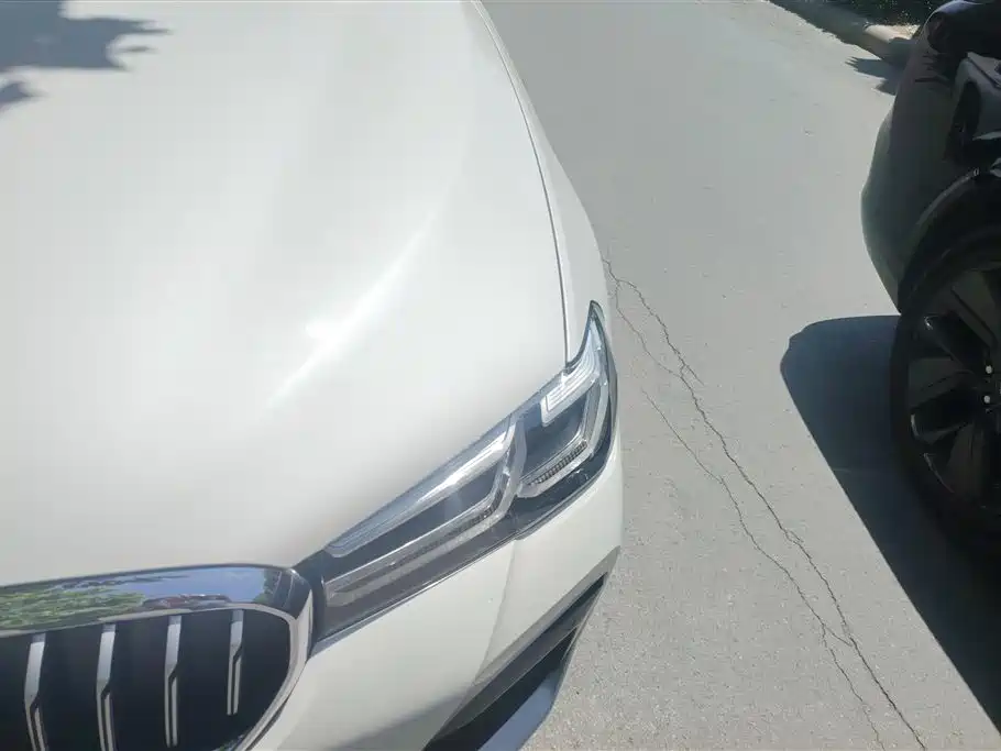 BMW 5 Series 2021 Updated 530Li Leading Edition M Sport Package
