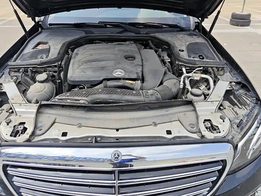 Mercedes-Benz E-Class 2019 E 260 L