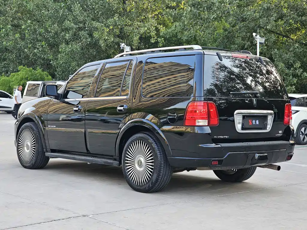 Lincoln Navigator 2005 5.4L