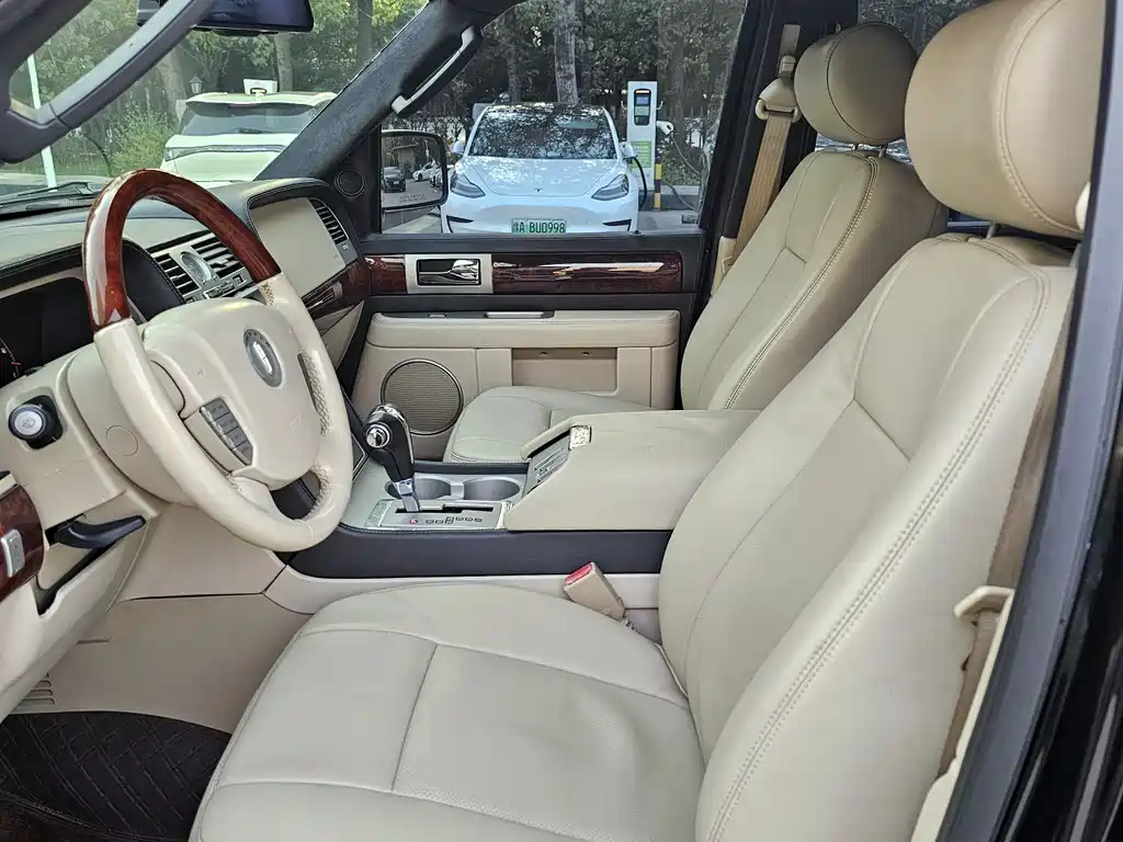 Lincoln Navigator 2005 5.4L