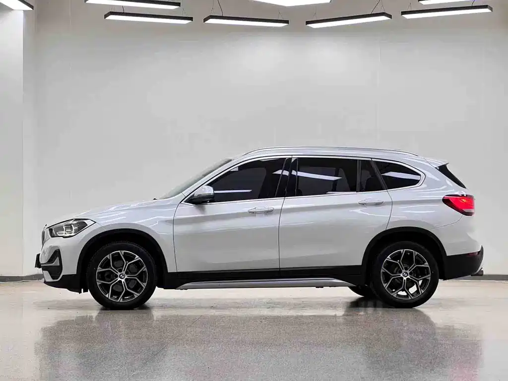 BMW X1 2022 sDrive20Li Prestige