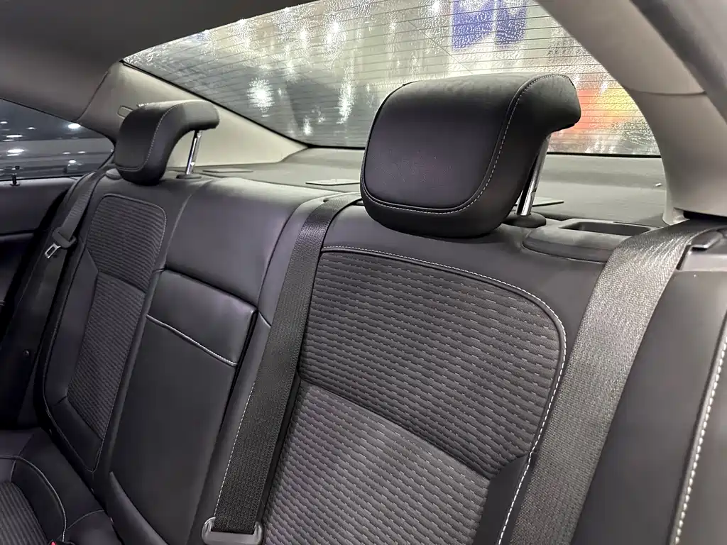 Buick Regal 2015 1.6T Leading Technology Edition