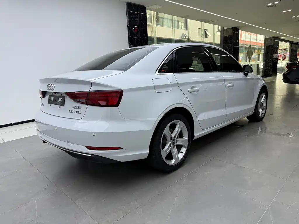 Audi A3 2020 Limousine 35 TFSI Progressive Line China V