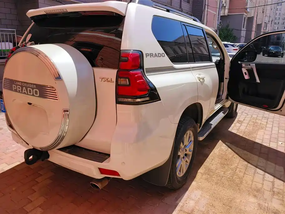 Prado 2018 3.5L Automatic SX