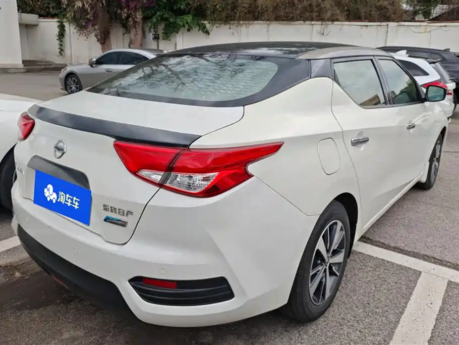 Nissan Bluebird 2016 1.6L CVT Xuanku Edition