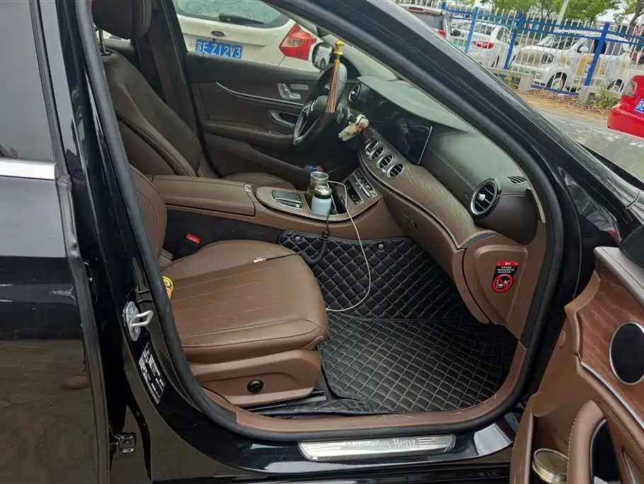 Mercedes-Benz E-Class 2023 Facelift E 300 L Fashion