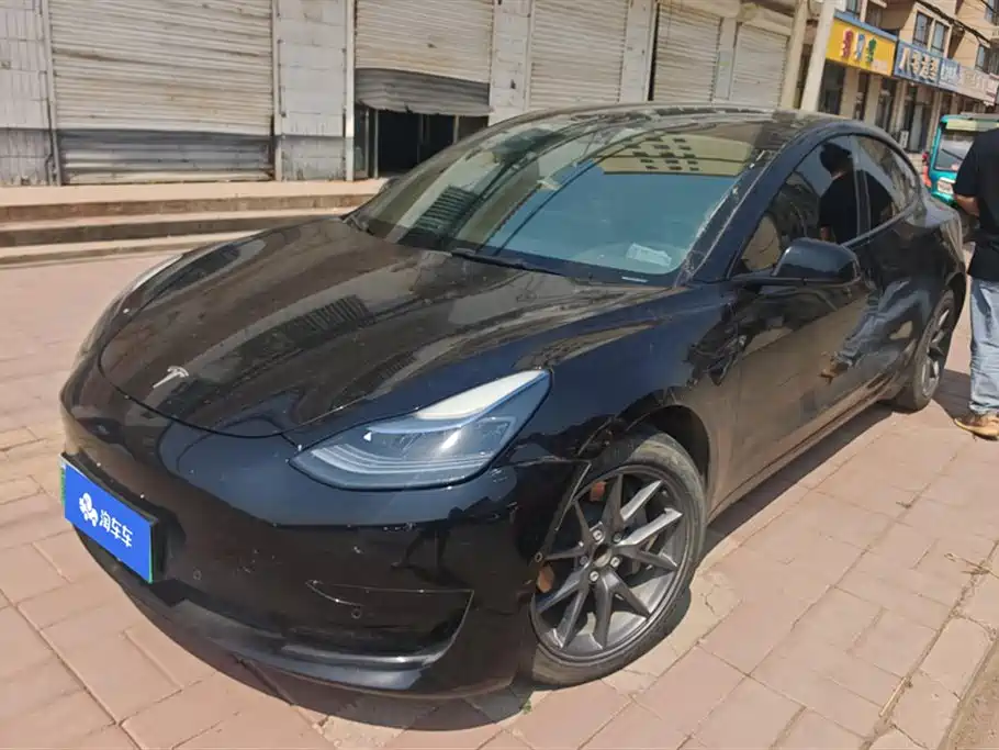 Tesla Model 3 2022 RWD
