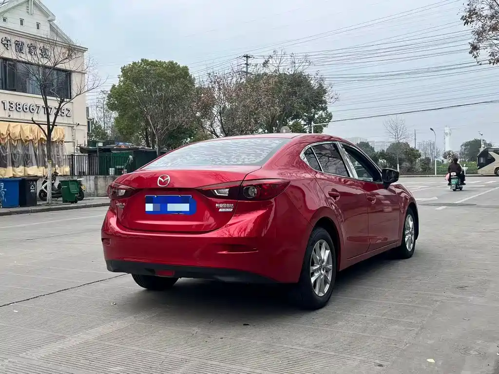 Mazda 3 Axela 2017 model Sedan 1.5L Automatic Comfort Edition China VI