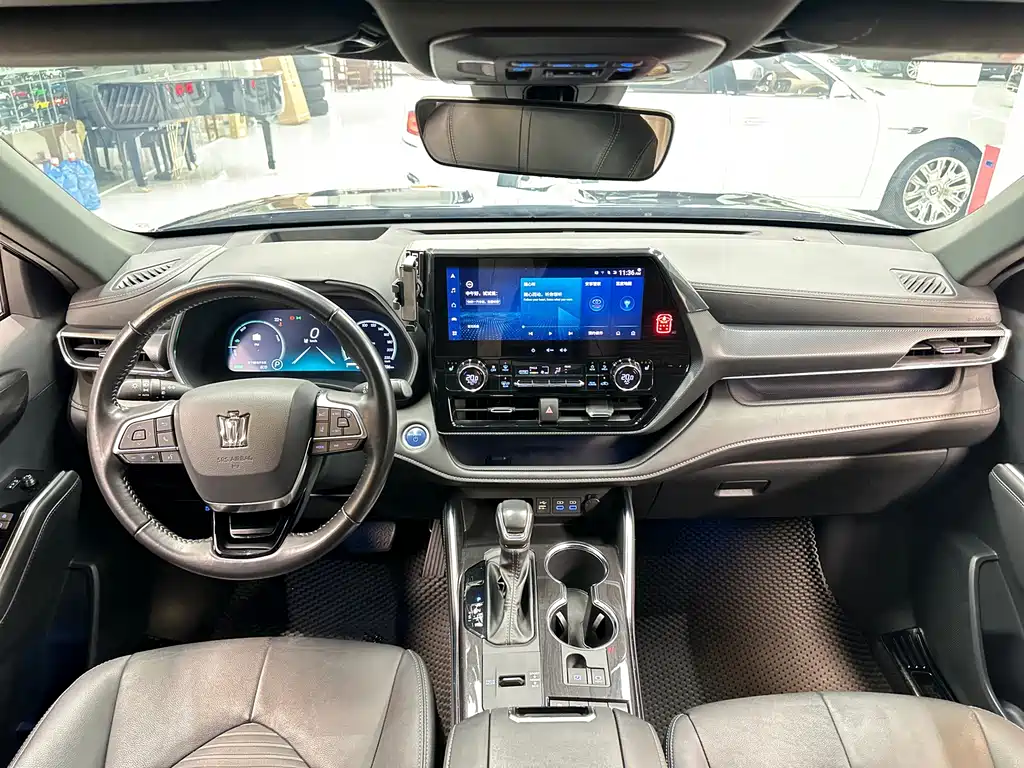 2021 Toyota Crown Kluger 2.5L HEV AWD Premium Edition