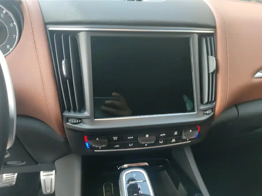 Maserati Levante 2020 3.0T Standard Edition