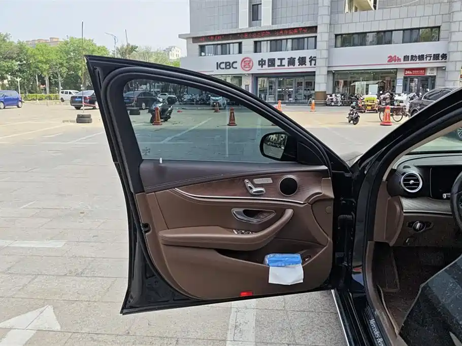Mercedes-Benz E-Class 2019 E 260 L