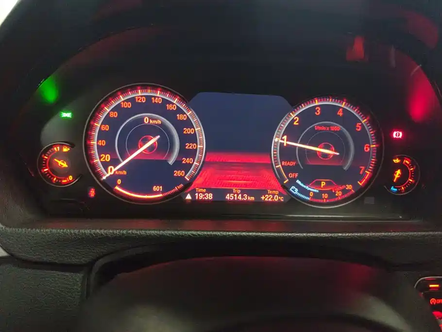 BMW 3 Series 2018 320Li Leading Edition M Sport Package